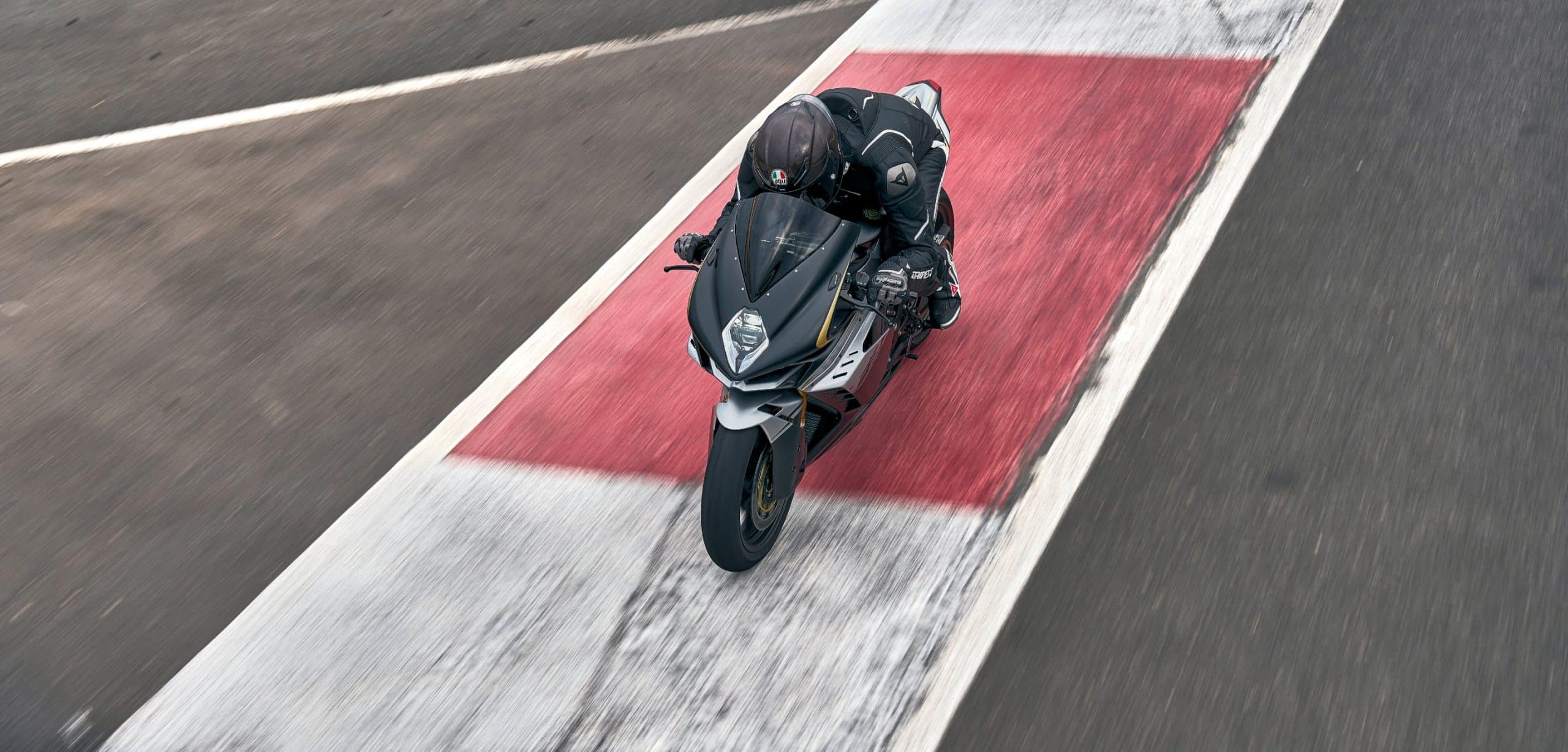 Motocicleta F3 Competizione