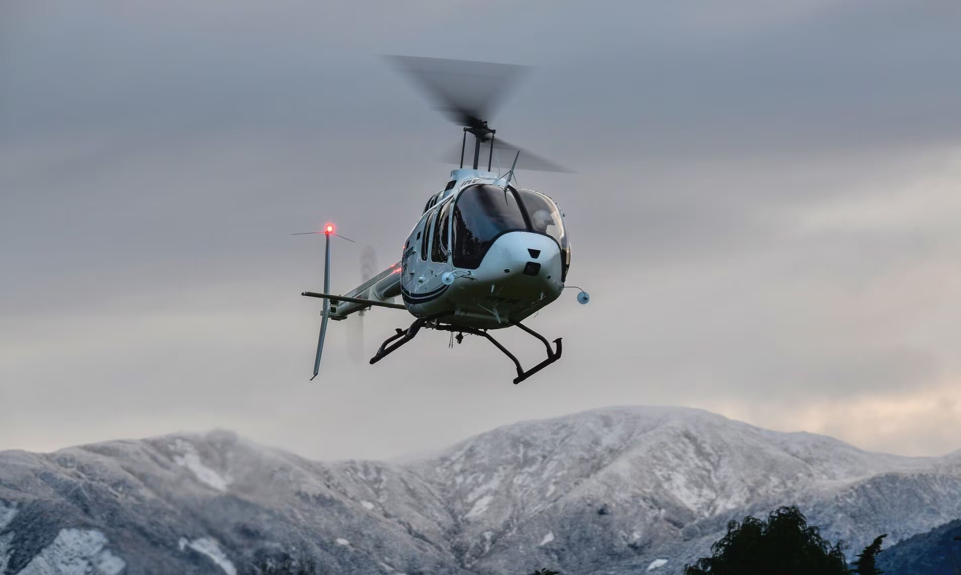 Helicóptero Bell 505