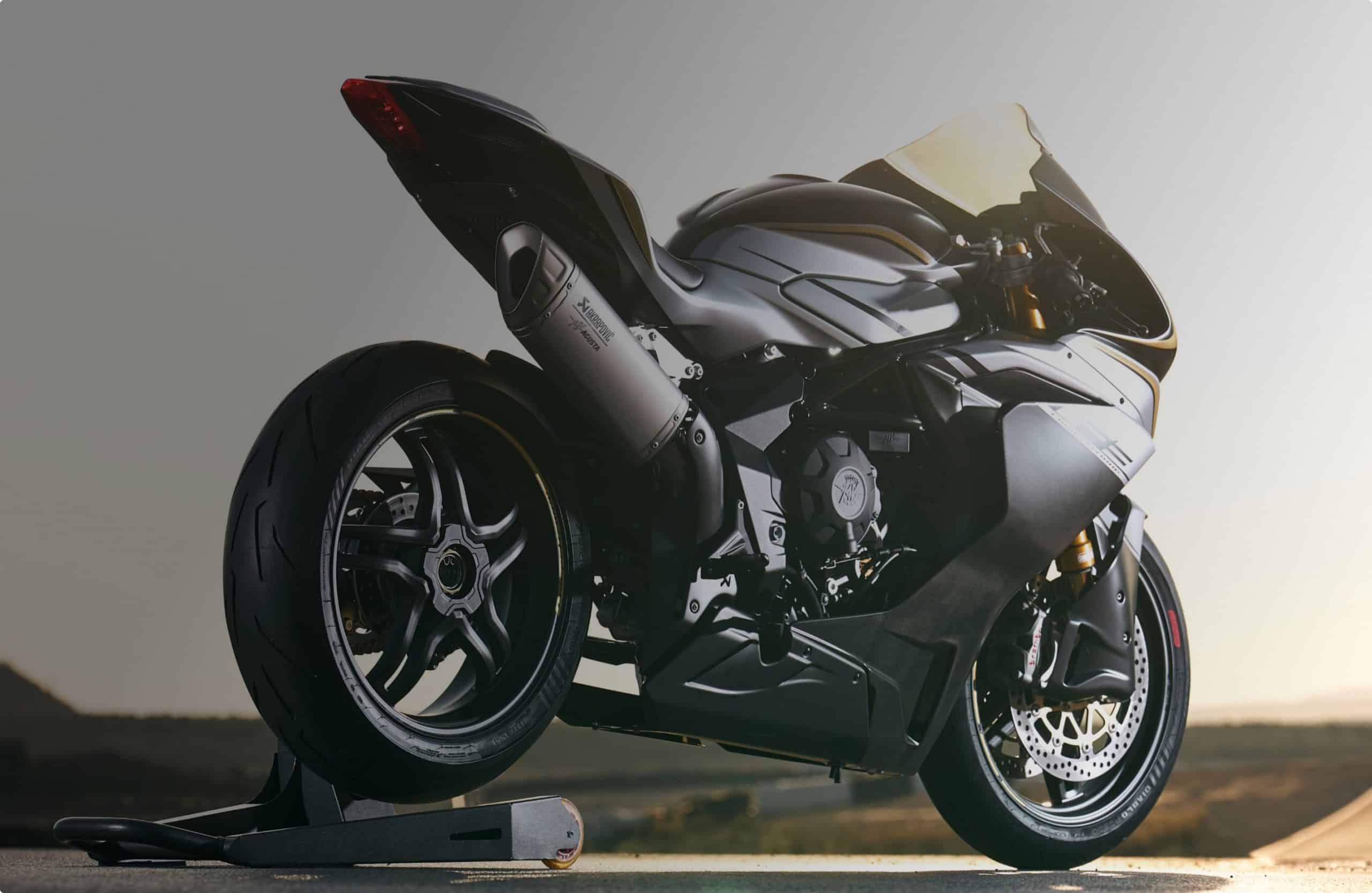 Motocicleta F3 Competizione