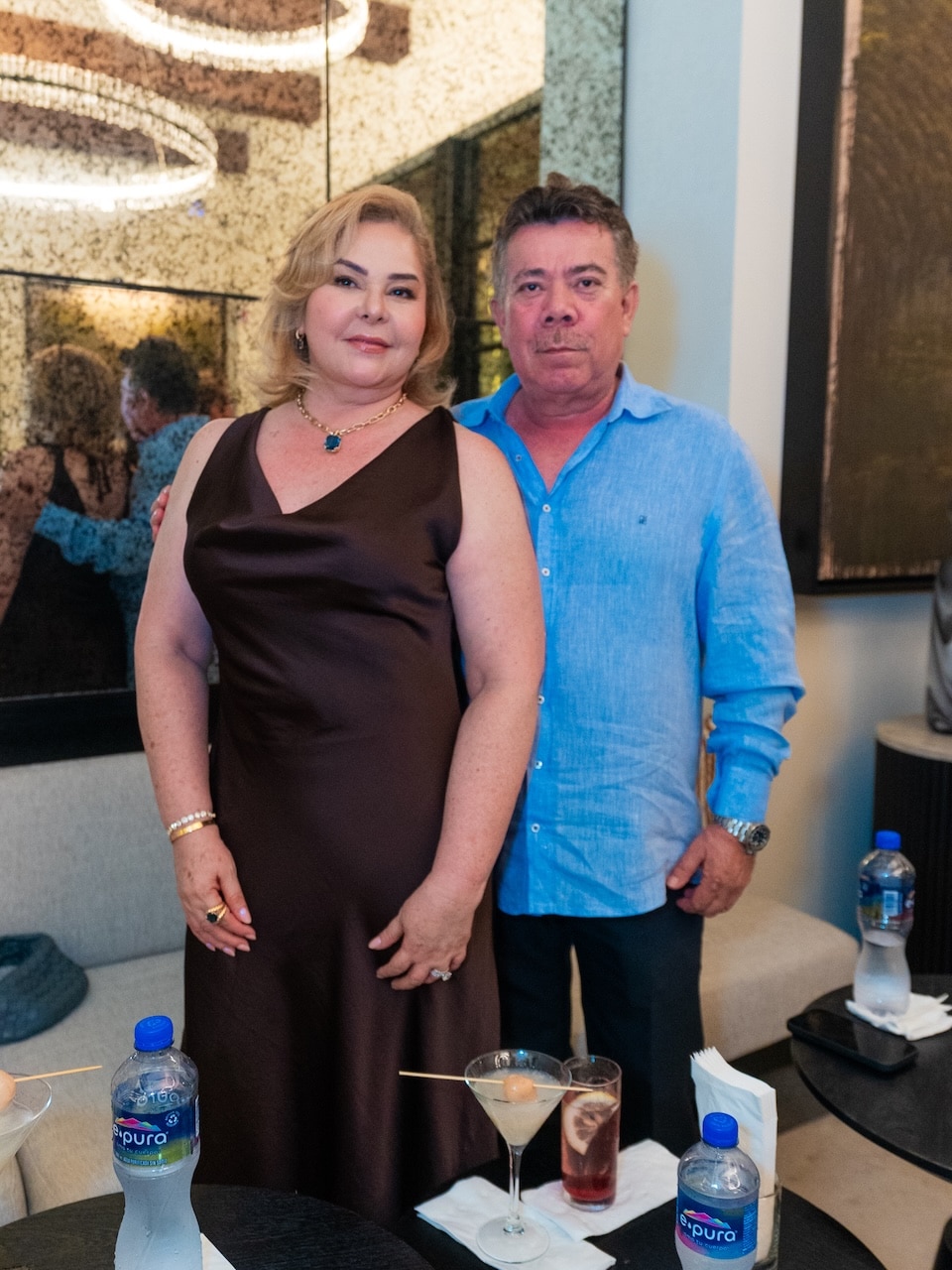 Adriana Osuna de Tussi y el CEO de Grupo Pueblo Bonito, Roberto Tussi Osuna