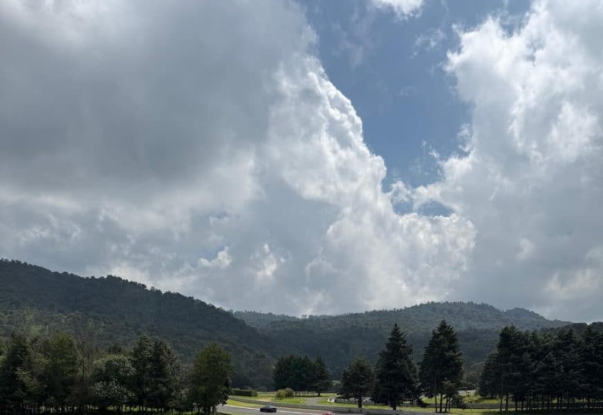 De suscriptor a piloto, el sueño cumplido de H&B y MDR pista