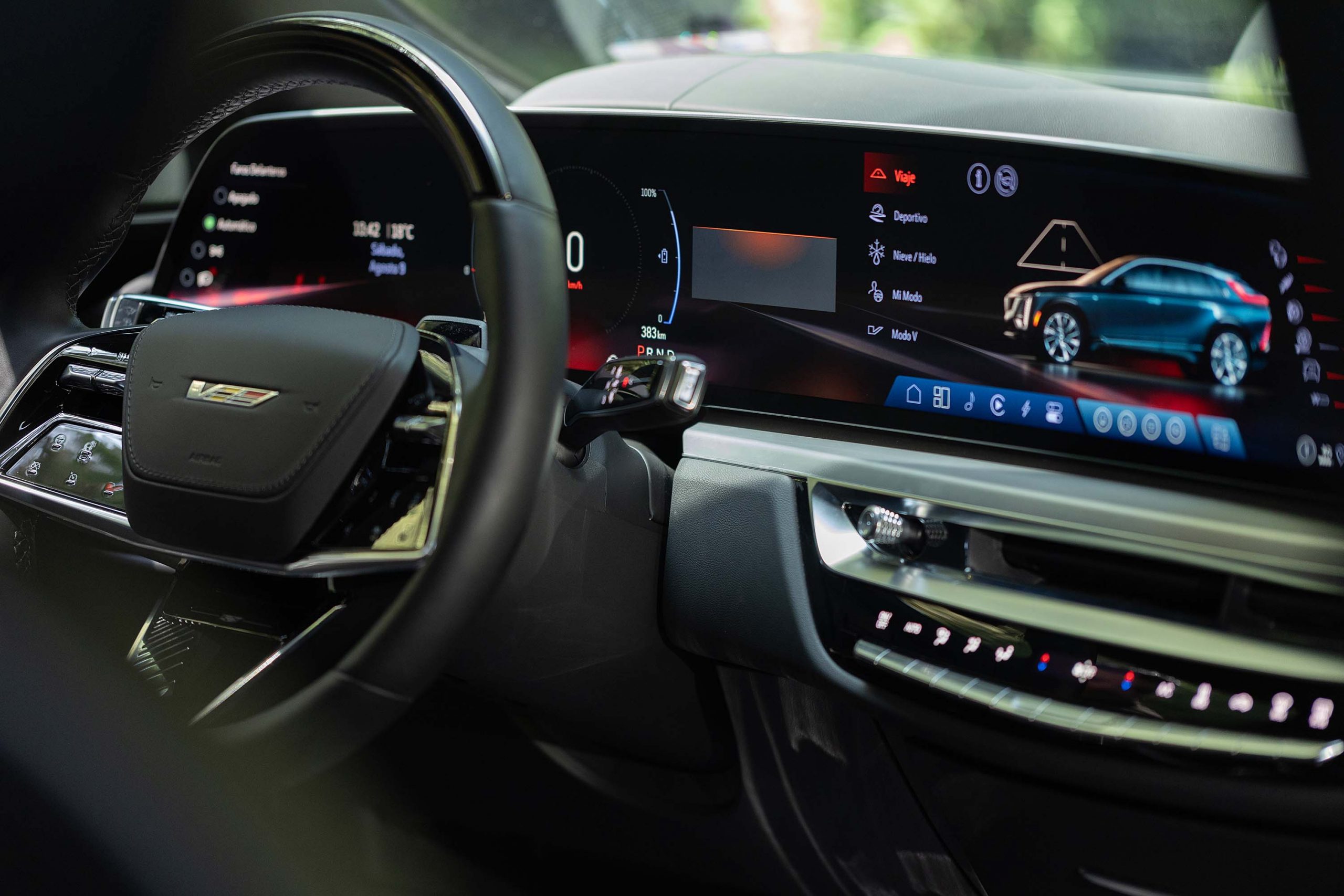 Cadillac Lyriq-V 2026