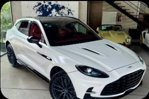 Aston Martin DBX 707